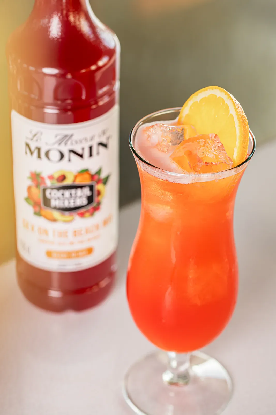MONIN Le Mixeur Sex on the Beach s oranžovým koktejlem
